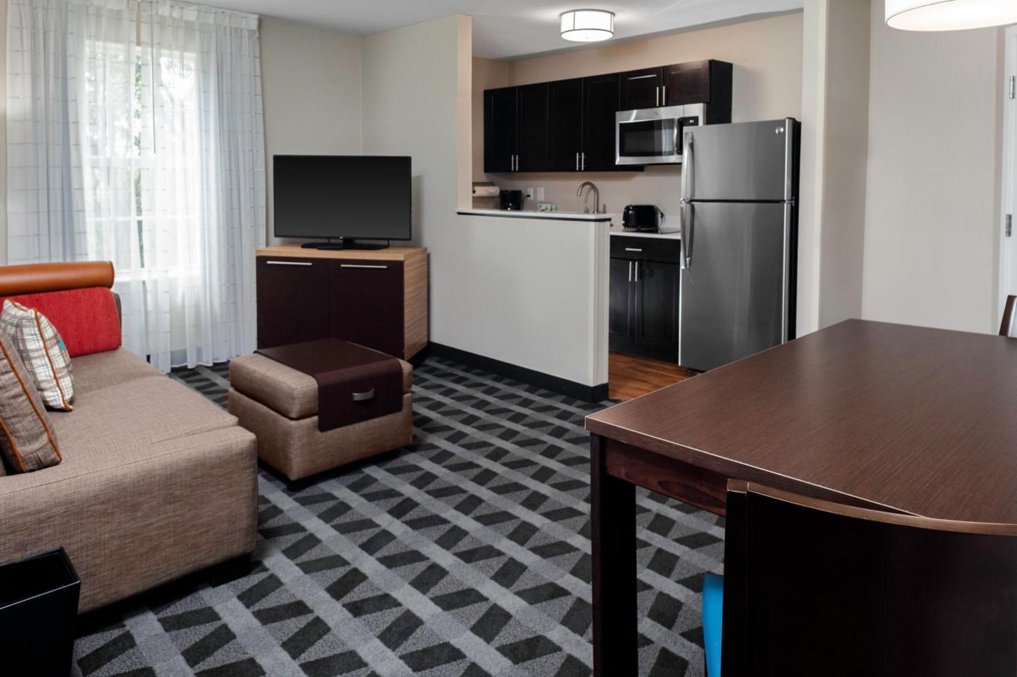 Towneplace Suites By Marriott Dallas Plano/Legacy Exterior photo